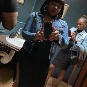 Meet your Posher, Charmaine